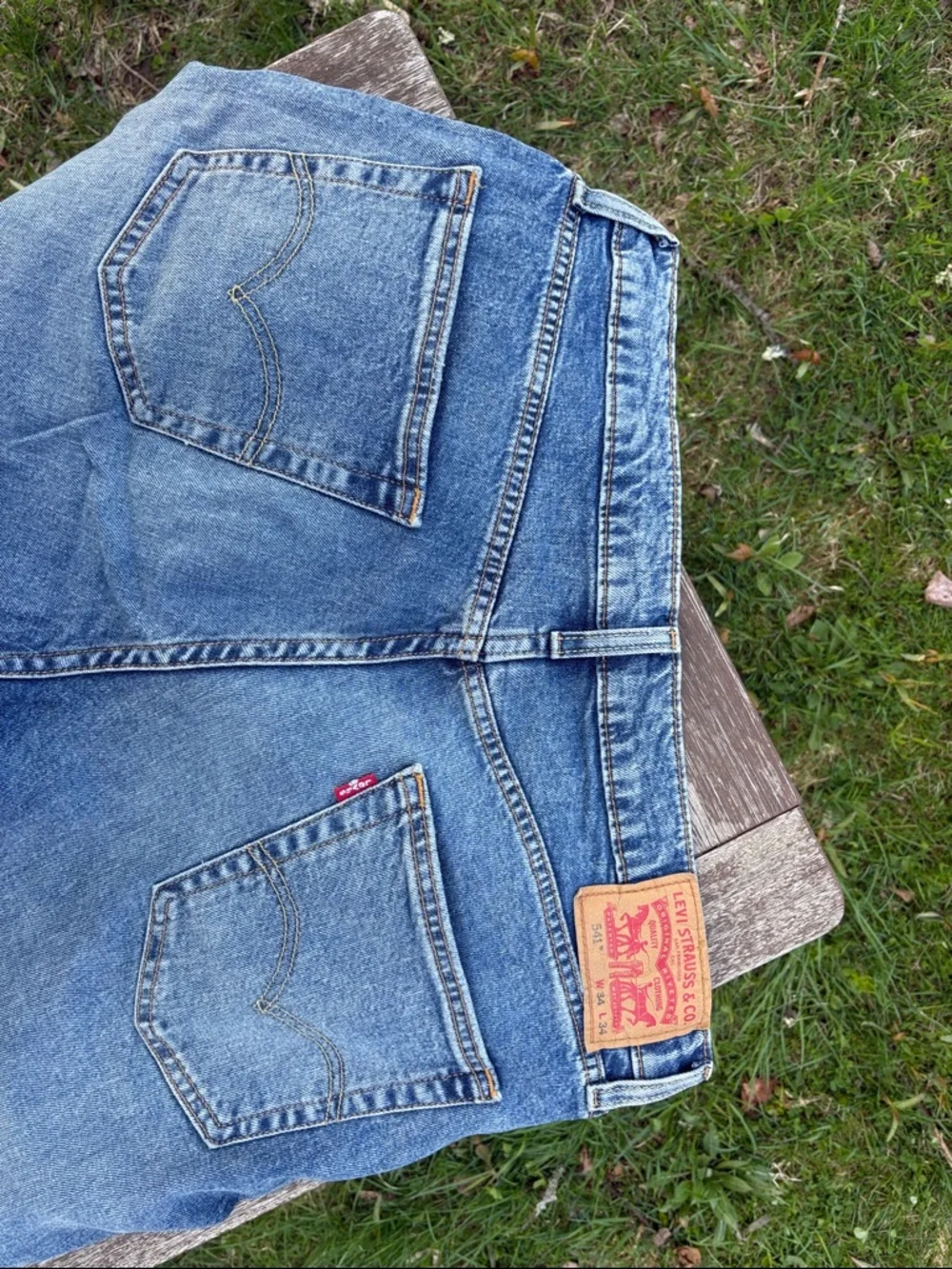Levi's Men's Straight Blue Denim Jeans with Leather Patch